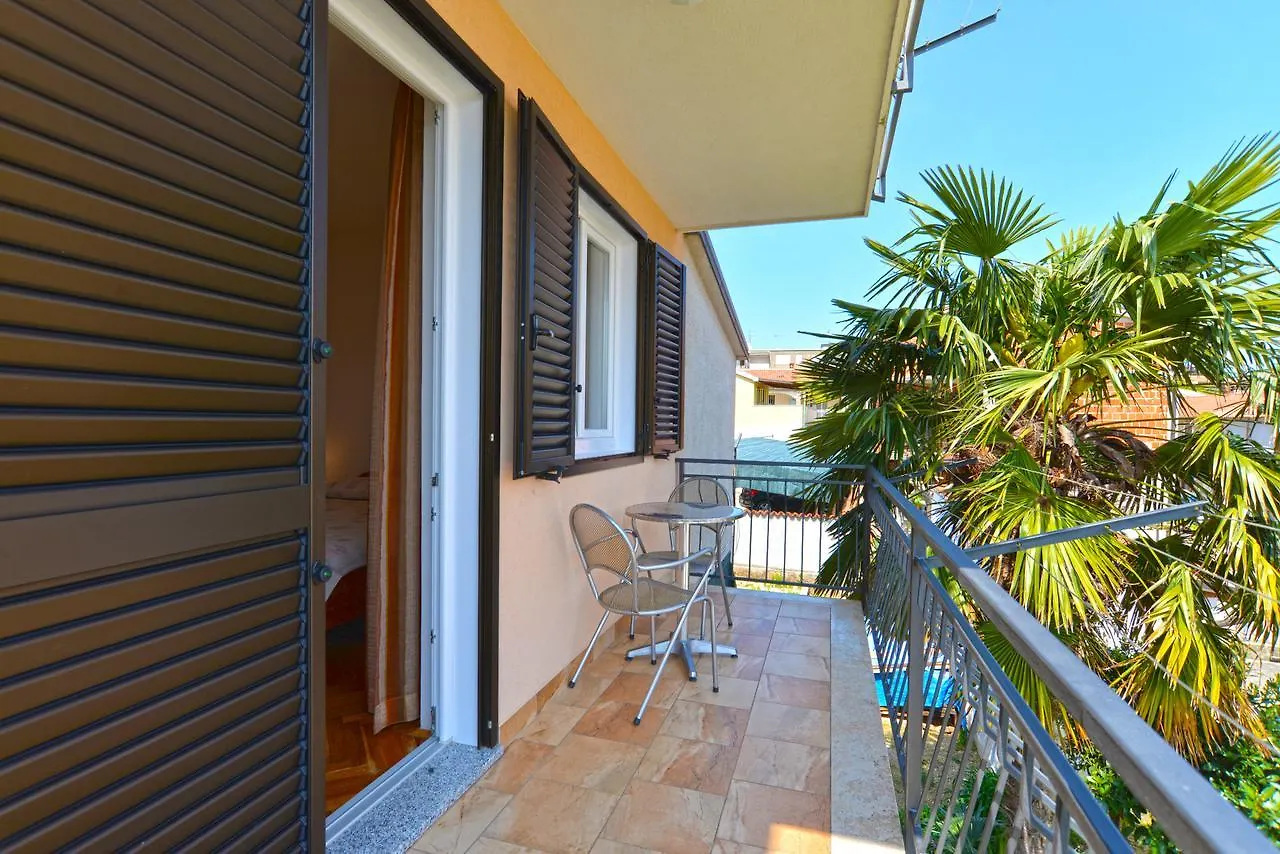 Apartment Ljiljana 1553 Novigrad Istria