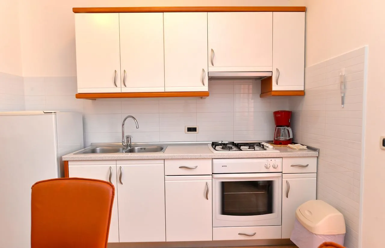 Apartment Ljiljana 1553 Novigrad Istria